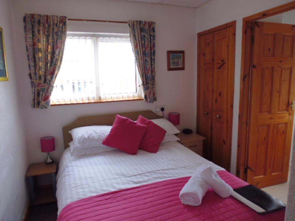 Kingscliff Bed & Breakfast Blackpool Exterior photo