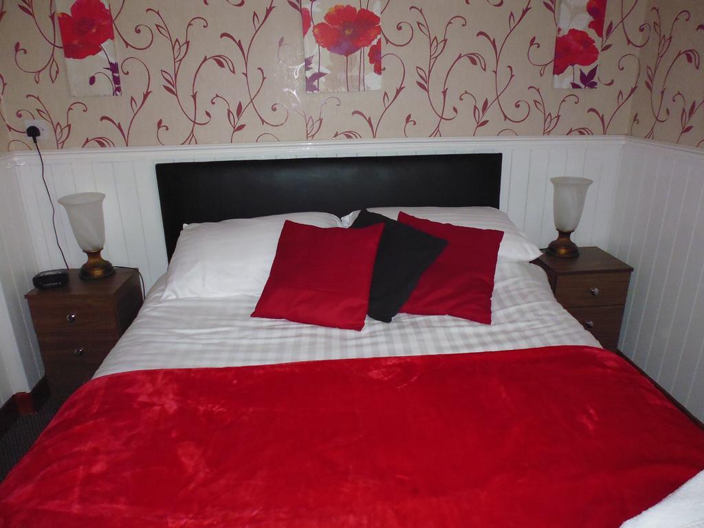 Kingscliff Bed & Breakfast Blackpool Exterior photo